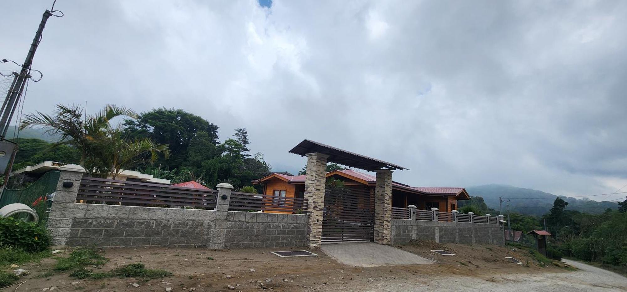 Apartmán Cabina Monteverde Soan De Montana Exteriér fotografie